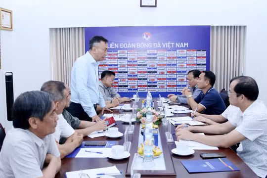 VFF và Cục Cảnh sát Hình sự tăng cường phối hợp phòng, chống tiêu cực trong bóng đá