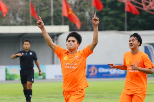 THPT Xuân Mai băng băng vào chung kết