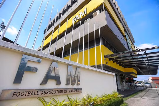 Bê bối mới khiến bóng đá Malaysia chao đảo