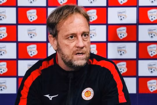 HLV Polking: "Công an Hà Nội FC sẵn sàng làm nên lịch sử"