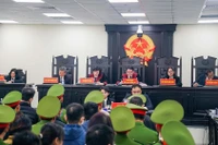 Hội đòng xét xử sơ thẩm vụ án do Thẩm phán Vũ Quang Huy làm chủ toạ.