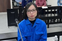 Nhân viên công ty tài chính sử dụng thông tin hàng loạt cá nhân chiếm đoạt tiền