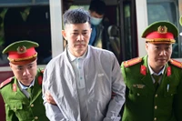 Cựu Chủ tịch Tập đoàn Thuận An xin rút một phần kháng cáo, mong án tù dưới khung