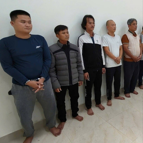 Tin Podcast 15-12-2025: Triệt phá đường dây cá độ bóng đá qua mạng hơn 400 tỷ đồng