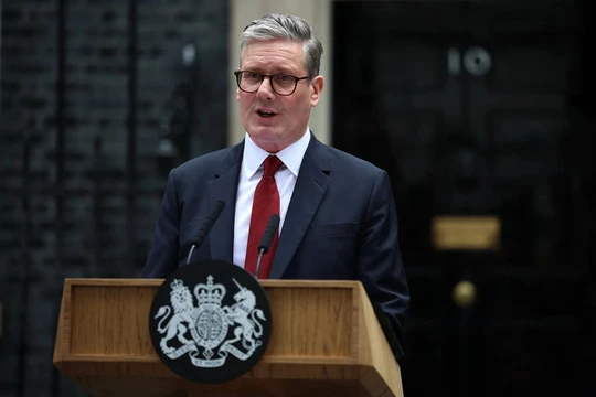 Thủ tướng Anh chỉ trích phát ngôn của Tổng thống Mỹ về lực lượng NATO