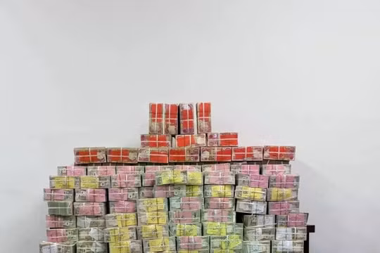 Iraq bắt giữ thứ trưởng dầu mỏ, thu 191 triệu USD, 70 bất động sản