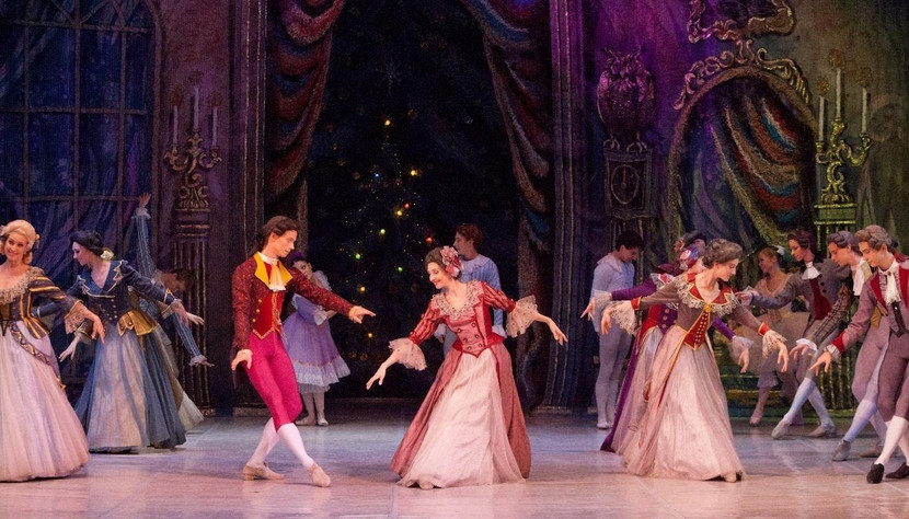 Ballet và giao hưởng kể những câu chuyện vượt thời gian ảnh 1