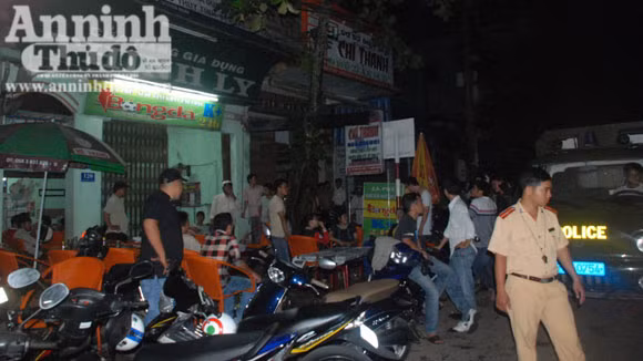 Đánh sập ổ cá độ bóng đá ảnh 2