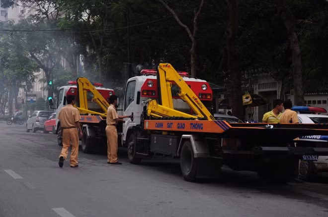 22h đêm nay, bão số 14 có thể đổ bộ trực tiếp vào Hải Phòng, Thái Bình ảnh 2
