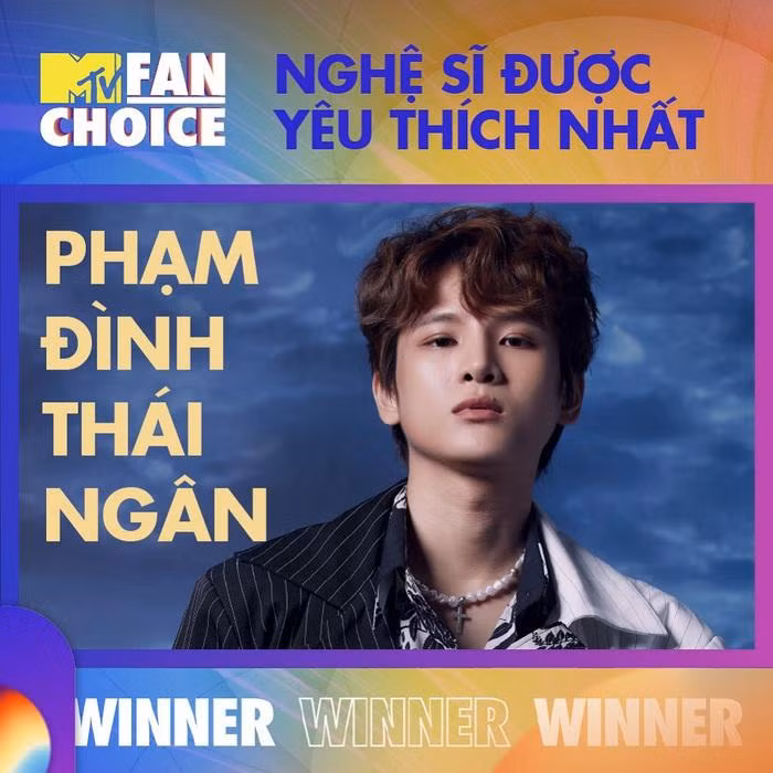 Ca sĩ Phạm Đình Thái Ngân Ca sĩ Phạm Đình Thái Ngân