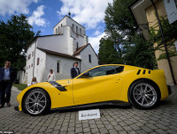 Ngắm dàn siêu xe của 