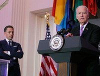 Chân dung Hunter Biden - 