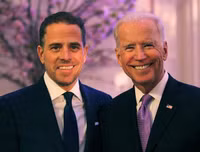 Chân dung Hunter Biden - 