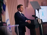 Chân dung Hunter Biden - 