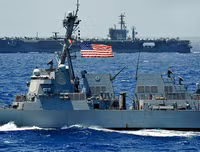 Mỹ rút gần 1 tỷ USD từ dự án đóng tàu Hải quân để xây dựng tường biên giới