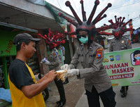 Indonesia: 1 tháng rưỡi từ 