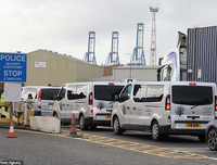 Toàn cảnh cuộc điều tra vụ 39 thi thể trong xe đông lạnh ở Anh