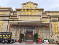 Thiên đường du lịch biển đảo Campuchia biến thành thủ phủ sòng bạc Trung Quốc như thế nào?