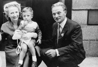 [ẢNH] Những bức hình gây ám ảnh về cuộc đời tên giết người hàng loạt được mệnh danh 