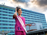 Các chính trị gia, hoa hậu, cầu thủ… trở lại nghề y để chống dịch Covid-19