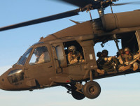 Tai nạn hy hữu: Mỹ giải cứu 87 lính dù 