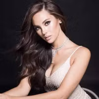 Những điều thú vị về Hoa hậu Hoàn vũ 2018 Catriona Gray (Philippines)
