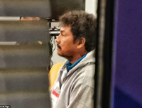 [Ảnh] Tàu ngầm ‘quan tài’ chở ma tuý xuyên đại dương bị Tây Ban Nha ‘tóm sống’