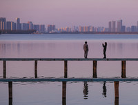 [Ảnh] Hoàn thành sứ mệnh lịch sử, đội ngũ bác sĩ chi viện bùi ngùi rời Vũ Hán