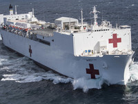 Hãi hùng cảnh hàng dài xe đông lạnh chờ chở thi thể từ các bệnh viện New York