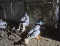 [Ảnh] Bức tranh đại dịch Covid-19 nhìn từ nghĩa trang lớn hàng đầu thế giới