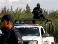 Thị trấn biên giới Mexico-Mỹ lỗ chỗ vì 