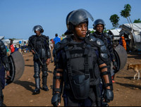 [Ảnh] Hậu trường cuộc sống thực của các đội nữ quân nhân, chiến binh nổi tiếng thế giới