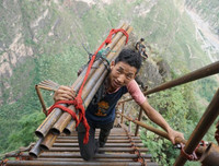 [Ảnh] Tạm biệt 