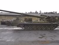 Lính Nga phải bồi thường 380.000 USD do để pháo tự hành rơi