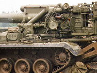 Lính Nga phải bồi thường 380.000 USD do để pháo tự hành rơi