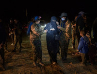 [Ảnh] Hậu trường cuộc sống thực của các đội nữ quân nhân, chiến binh nổi tiếng thế giới