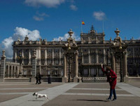 [Ảnh] Bị điều tra bê bối tài chính, cựu quốc vương Tây Ban Nha Juan Carlos đột ngột bỏ đi