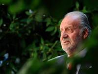 [Ảnh] Bị điều tra bê bối tài chính, cựu quốc vương Tây Ban Nha Juan Carlos đột ngột bỏ đi