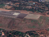 [Ảnh] Máy bay Ấn Độ trượt khỏi đường băng khi hạ cánh, ít nhất 17 người thiệt mạng