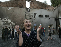 [Ảnh] Beslan tưởng nhớ 334 nạn nhân vụ thảm sát vào ngày khai giảng cách đây 15 năm