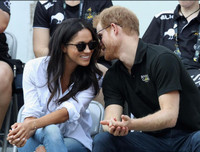 Nỗi khổ của thành viên Hoàng gia Anh khi bị xâm phạm đời tư