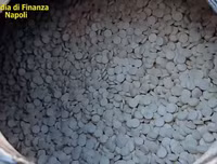 [Ảnh] Cảnh sát Italia 