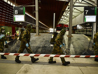 Trưng dụng sân băng làm nhà xác, Tây Ban Nha kêu gọi NATO hỗ trợ chống dịch Covid-19