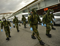 Trưng dụng sân băng làm nhà xác, Tây Ban Nha kêu gọi NATO hỗ trợ chống dịch Covid-19