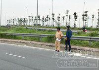 Hà Nội: Xe cứu hộ mất lái tông vào nhóm người tập thể dục ven đường, 2 người tử vong