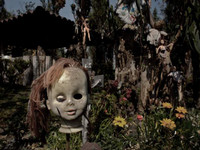 [ẢNH] Rùng rợn khi đặt chân lên Đảo Búp bê ma quái với những câu chuyện đầy ám ảnh