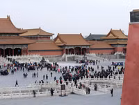 Trung Quốc: Không khí Tết đìu hiu, đối nghịch hẳn năm Kỷ Hợi 2019
