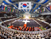 Hàn Quốc điều tra nhà thờ Shincheonji, ổ dịch Covid-19 lớn nhất nước này