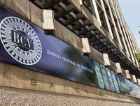 [ẢNH] Anh phán quyết lãnh đạo đối lập ở Venezuela được quyền kiểm soát số vàng thỏi hơn 1 tỷ USD