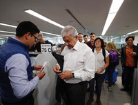 Tổng thống Mexico đau đầu tìm cách 